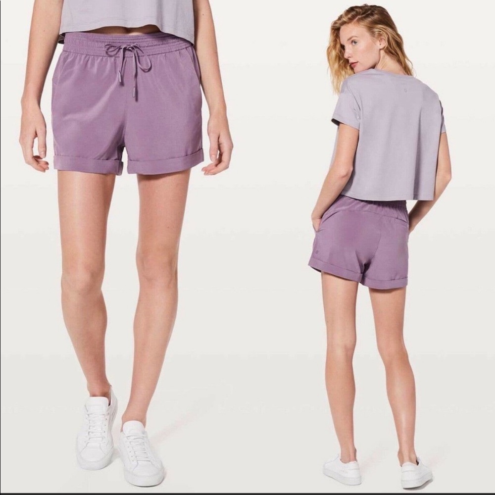 Lululemon Spring Break Away Shorts 4 way stretch 3” smoked mulberry
